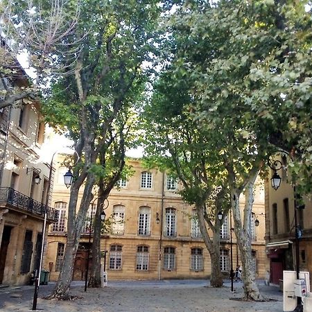 Appartement Beau duplex avec terrasse - Centre historique à Aix-en-Provence Extérieur photo